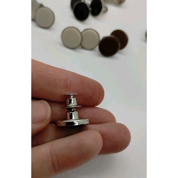 Button Set Of 16 No Sew Instant Buttons - Picture 5 of 8